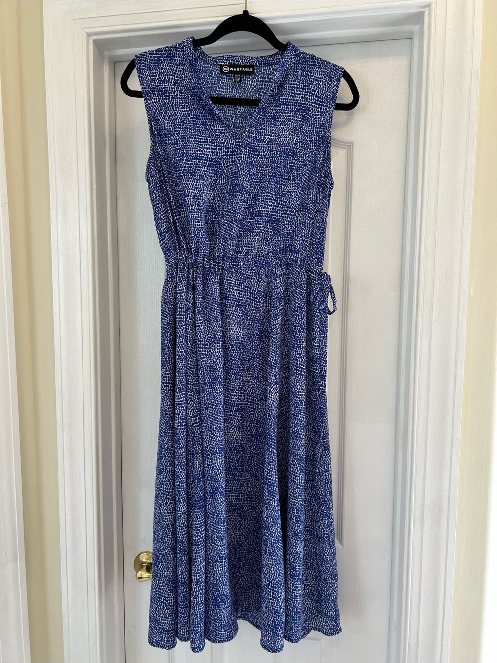 Wantable Blue & White Print Midi Dress Size Medium